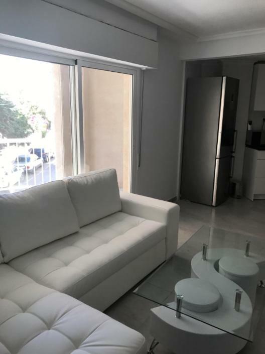Modern Beach Apartment Торевиеха Екстериор снимка
